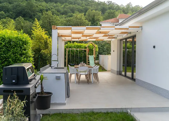 Mare&monti In Opatija, Heated Pool With Sea View Villa Opatija