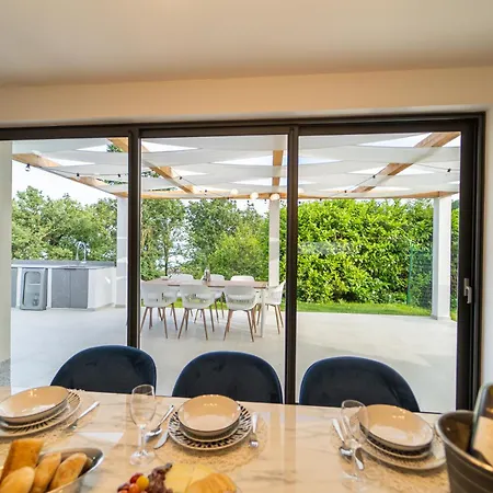 Mare&monti In Opatija, Heated Pool With Sea View Villa *