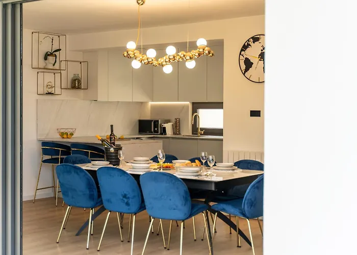 Mare&monti In Opatija, Heated Pool With Sea View וילה